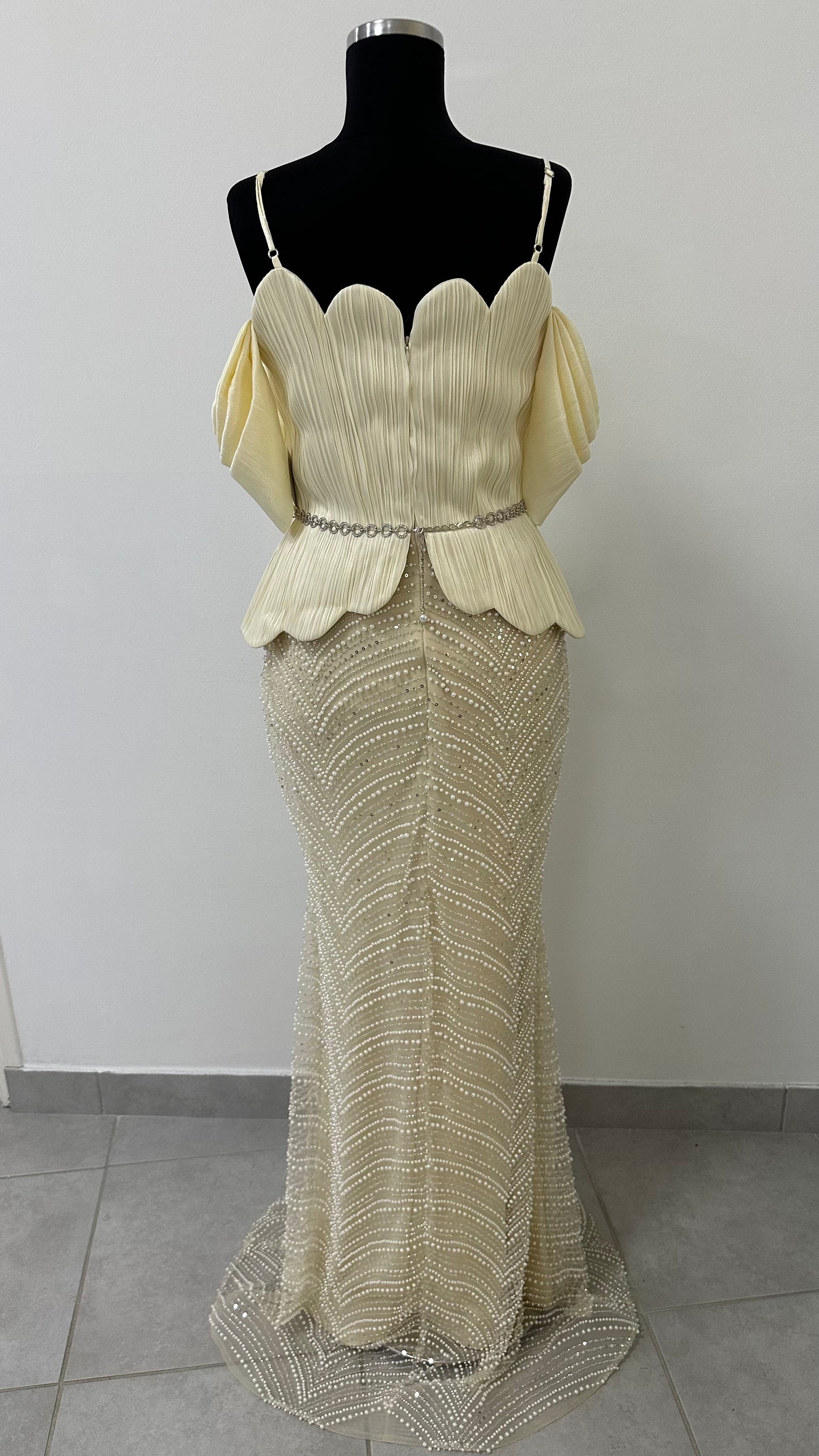 LARA DRESS